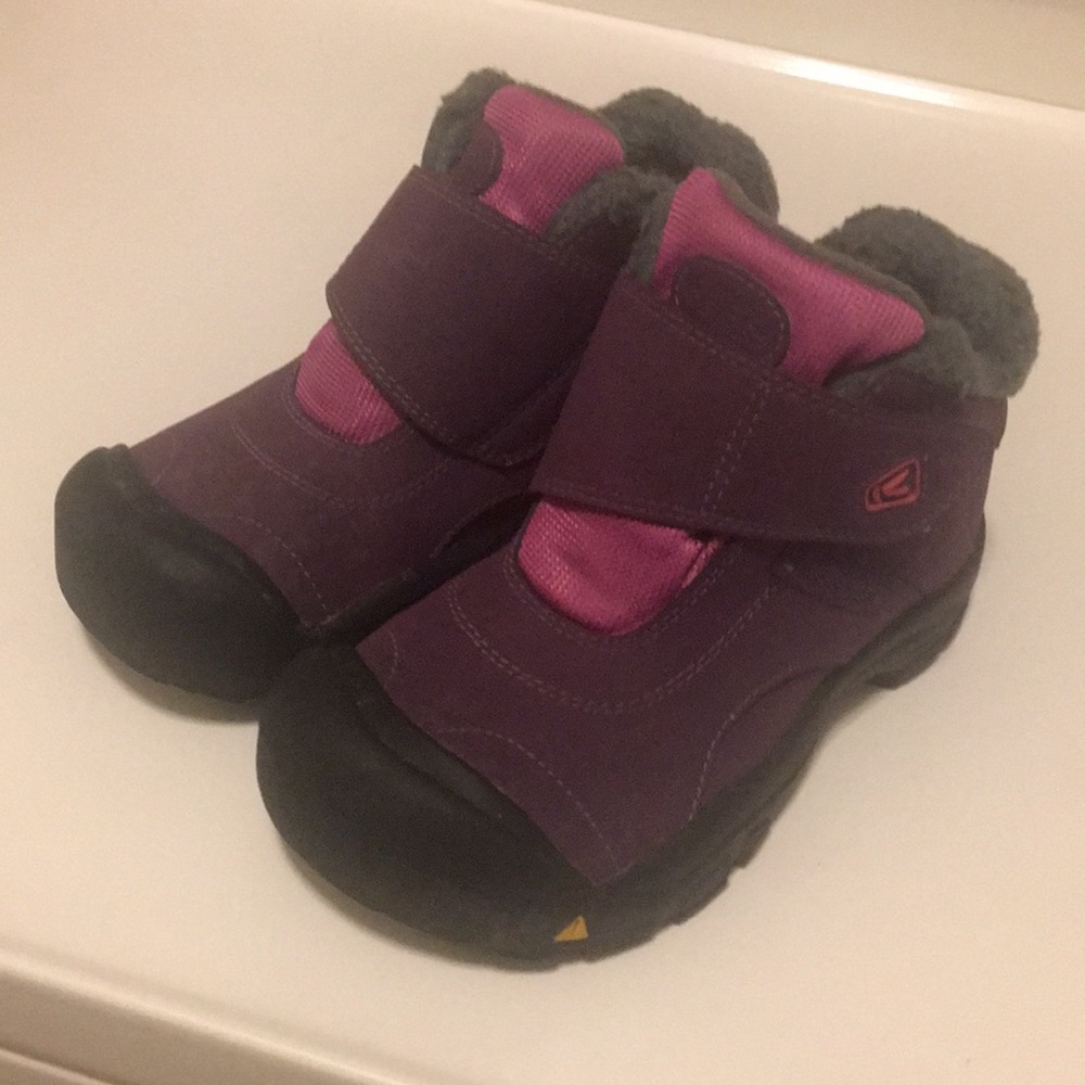 Keen Kootenay waterproof girls boot, size 1